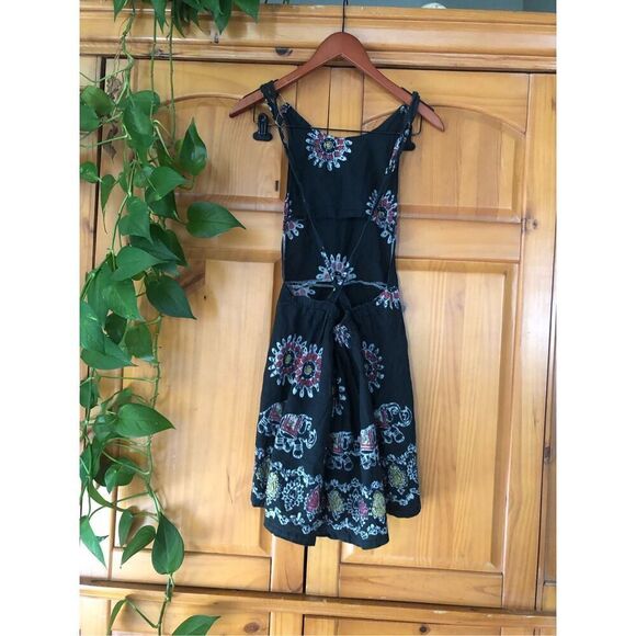 Unbranded Elephant Floral Print Low Back Dress Size S - Picture 4 of 9